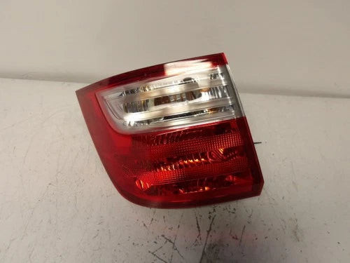 2011-2013 Honda Odyssey Driver LH Tail Light Lamp OEM used OEM tail light assembly
