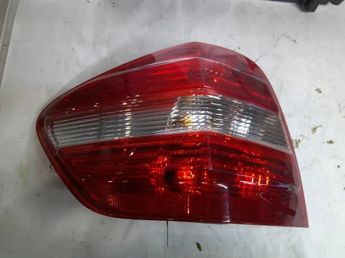 06 07 08 Mercedes-Benz ML Class LH Driver Tail Lamp OEM OEM used OEM tail light assembly