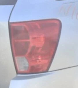 06-09 Pontiac Torrent Right Passenger Quarter Mounted Tail Light Lamp OEM OEM used OEM tail light assembly