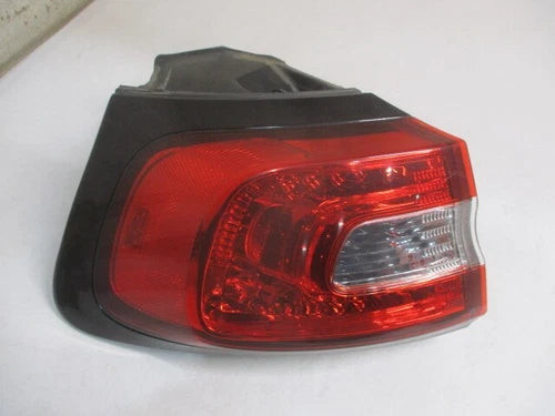 14 15 16 17 18 Jeep Cherokee LH Driver LED Outer Tail Brake Light Lamp OEM OEM used OEM tail light assembly