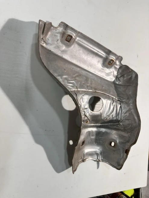 2012-2018 Ford Focus 2.0L Used OEM Exhaust Manifold