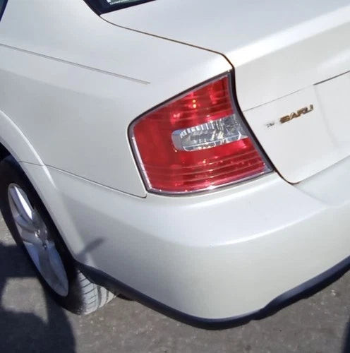 2005 05 Subaru Legacy Left Driver Quarter Mounted Tail Light OEM OEM used OEM tail light assembly