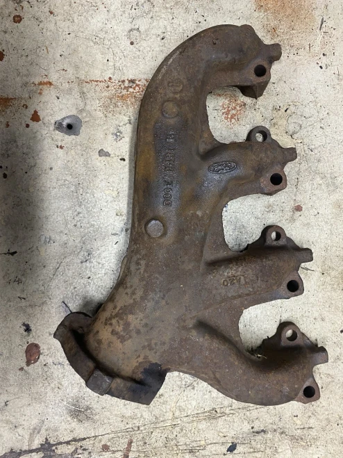 Ford Mustang / Torino Left 351W engine Used OEM Exhaust Manifold D0OE-9431-B