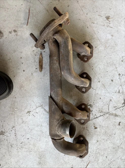 Ford Mustang 5.0L Left Header 302 engine Used Exhaust Manifold