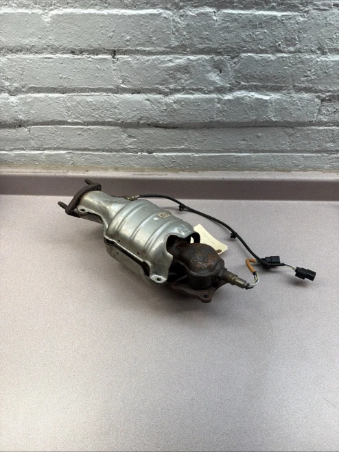 2019-2022 Honda Pilot 3.5L Rear AWD With Heat Shield V6 Used OEM Exhaust Manifold