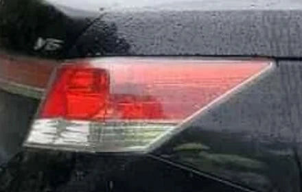 2008-2012 Honda Accord Sedan Passenger RH Quarter Mounted Tail Light Lamp OEM used OEM tail light assembly