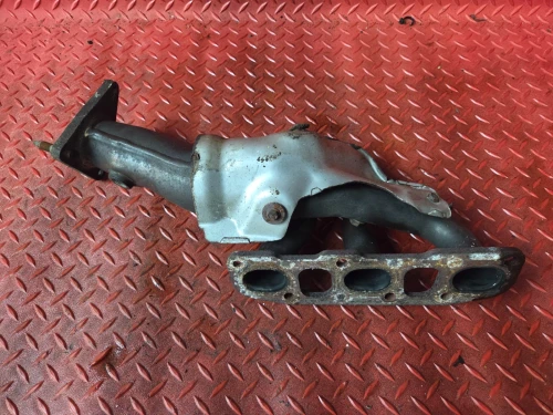 2007-2013 Infiniti / Nissan G35 / M35 / FX35 / EX35 / 350Z Right Used Exhaust Manifold