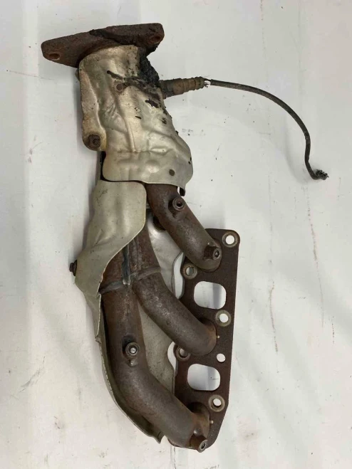 Infiniti Q70 3.7L Used Exhaust Manifold