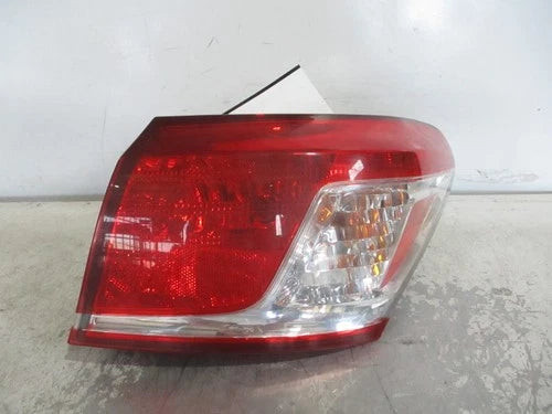 2010-2012 Lexus ES350 Passenger RH Tail Light Lamp OEM used OEM tail light assembly