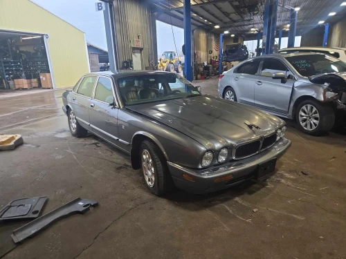2002 Jaguar XJ8 Left Used Exhaust Manifold