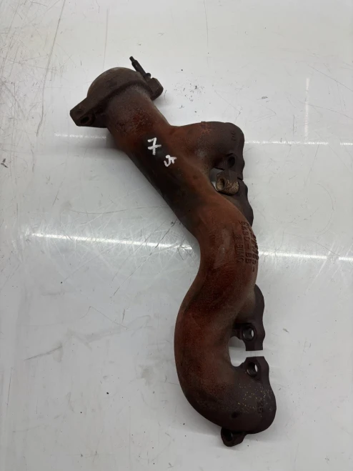 Jaguar XK 5.0L V8 Used Exhaust Manifold 8W93-9430-BB