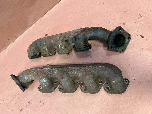 Jaguar XK8 4.0L Front Used Exhaust Manifold