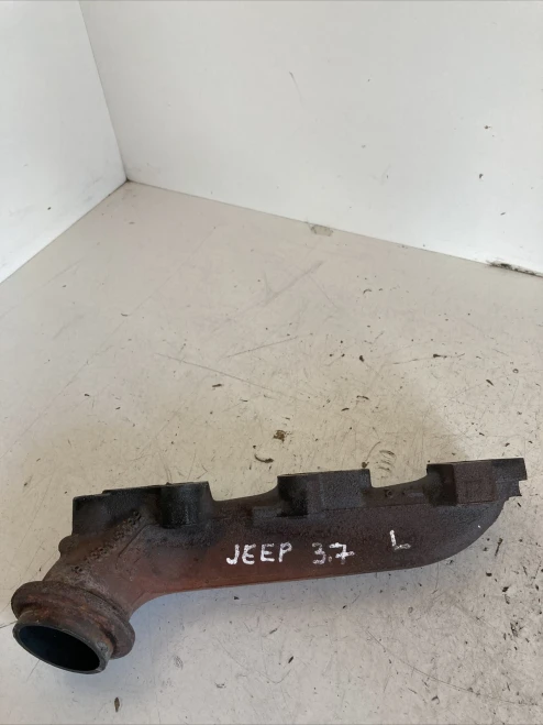 2005 Jeep Cherokee 3.7L Left Used OEM Exhaust Manifold