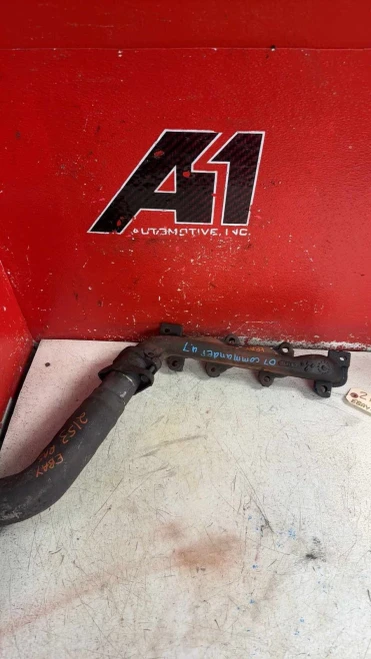 2006-2007 Jeep Commander 4.7L Right Used Exhaust Manifold