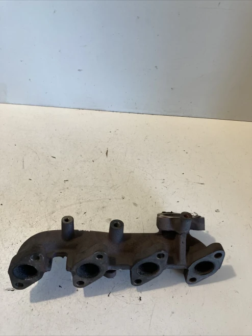 2014 Kia Ceed 1.6L Used OEM Exhaust Manifold
