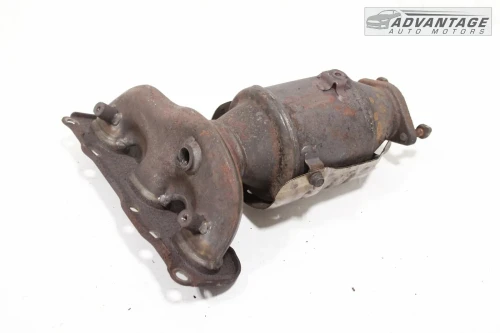 2016-2020 Kia Sorento 3.3L Right Front Used OEM Exhaust Manifold
