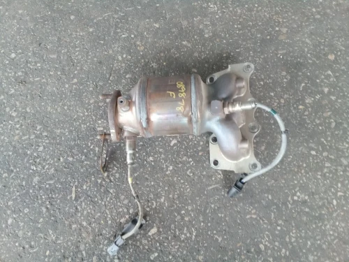 2024 Kia Carnival Left Used Exhaust Manifold