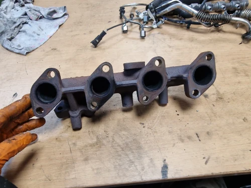 Kia Carens 1.7L Diesel Used Exhaust Manifold