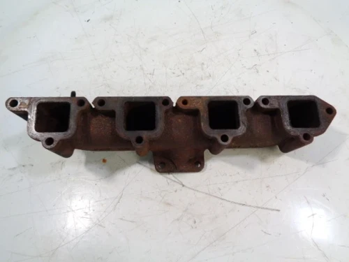 Kia Sedona / Carnival 2.9L Used Exhaust Manifold