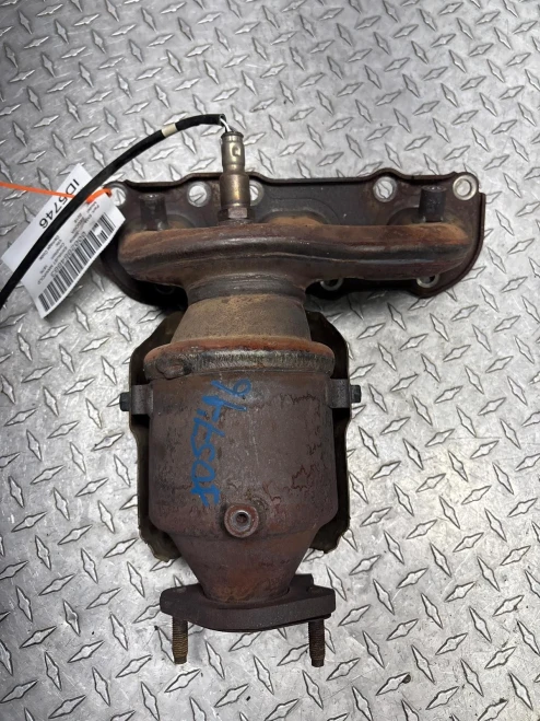 Kia Sedona Used Exhaust Manifold