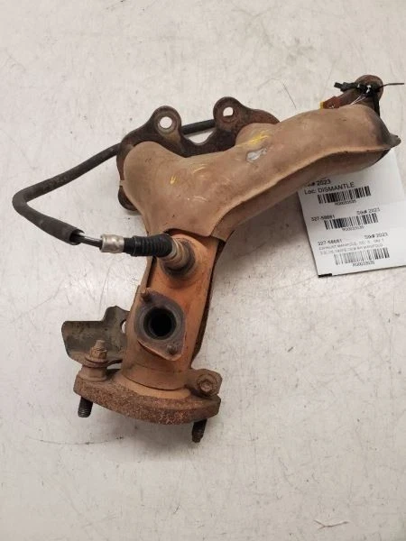 1994-2000 Lexus ES300 3.0L Right V6 Used OEM Exhaust Manifold 17140-20010