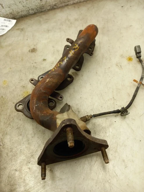 2001-2007 Lexus GS430 4.3L Right Used Exhaust Manifold