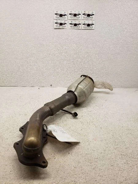 2007-2011 Lexus GS450H Left Used OEM Exhaust Manifold