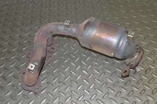 2008 Lexus RX400H Left Used Exhaust Manifold