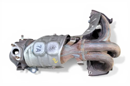 2013-2018 Lexus ES300H 2.5L Used OEM Exhaust Manifold 25051-0V230