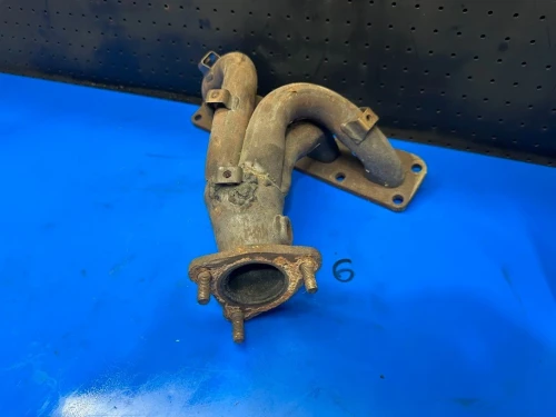 1990-1993 Mazda Miata / 5 / MX-5 Used OEM Exhaust Manifold