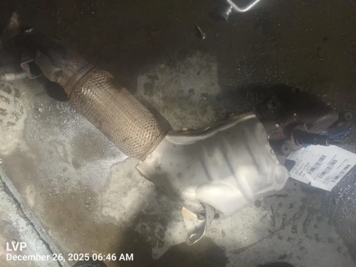 2018-2019 Mazda Mazda 6 Used OEM Exhaust Manifold