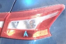 2016-2019 Nissan Sentra RH Passenger Quarter Panel Mounted Tail Light Lamp OEM used OEM tail light assembly