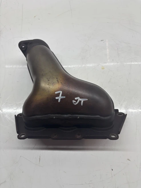 Mercedes-Benz A207 / C207 / E350 3.5L V6 M276 Used Exhaust Manifold A2761400509