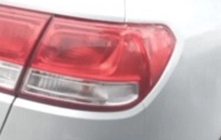16-18 Kia Sorento Right Passenger Quarter Mounted Tail Light Lamp OEM OEM used OEM tail light assembly