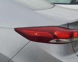 2017-2018 Hyundai Elantra LH Driver Quarter Panel Mounted Tail Light Lamp OEM used OEM tail light assembly