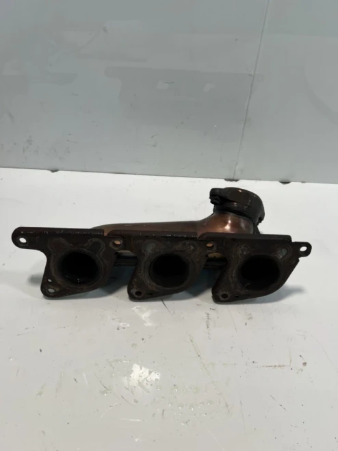 Mercedes-Benz E350 / E-Class 3.5L V6 M272 Used Exhaust Manifold A2721402309