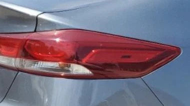 2017-2018 Hyundai Elantra RH Passenger Quarter Panel Mounted Tail Light Lamp OEM used OEM tail light assembly