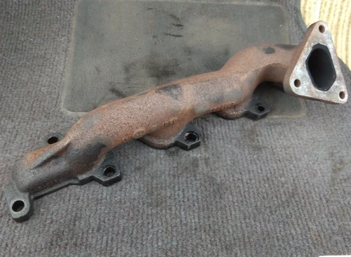 Mercedes-Benz Sprinter / E Class / C220 / E220 Used Exhaust Manifold 6111420501