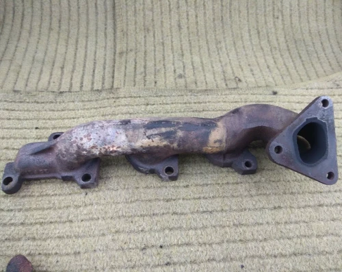 Mercedes-Benz Sprinter / Vito / C220 / E220 Used Exhaust Manifold 6111420501