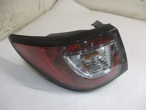 13 14 15 16 17 Chevrolet Traverse LH Driver Outer Tail Brake Light Lamp OEM OEM used OEM tail light assembly