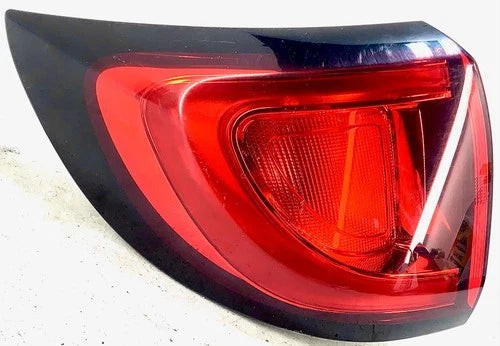 2017-2020 Chrysler Pacifica Driver LH Tail Light Lamp ID 68229027AF OEM used OEM tail light assembly