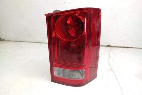 14 v2014 Honda Pilot Passenger RH Tail Light Lamp OEM used OEM tail light assembly