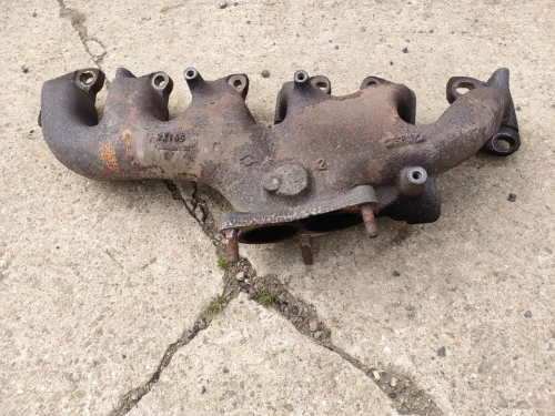 1992, 1998 Nissan Patrol 4.2L Diesel Used Exhaust Manifold