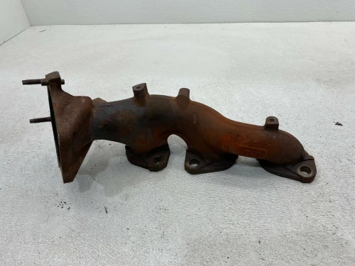 2001-2004 Nissan Pathfinder Right Front Used OEM Exhaust Manifold