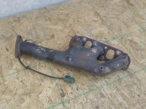 2003-2005 Nissan 350Z Right Used OEM Exhaust Manifold