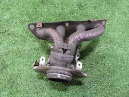 2010 Nissan Juke Used Exhaust Manifold