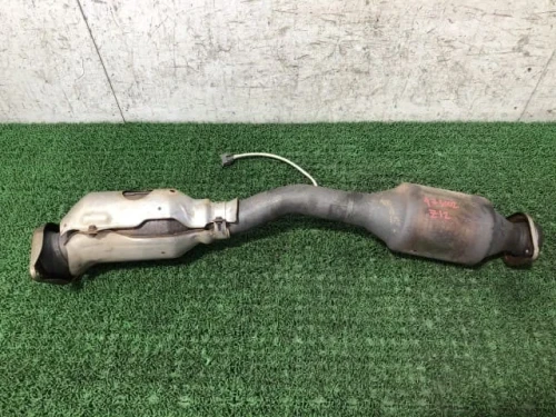 2014 Nissan Cube Used Exhaust Manifold
