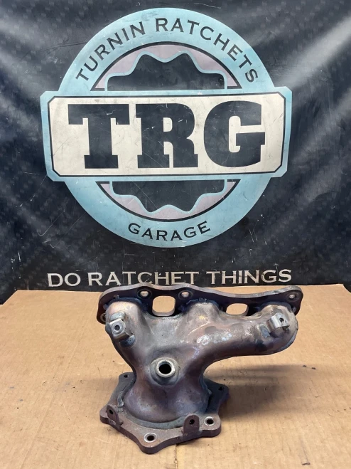 2014-2020 Nissan / Infiniti Pathfinder / QX60 3.5L Front FWD Used Exhaust Manifold 14002-JA10B