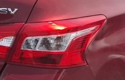 2016-2019 Nissan Sentra Quarter Mount Passenger RH Tail Light Lamp OEM OEM used OEM tail light assembly