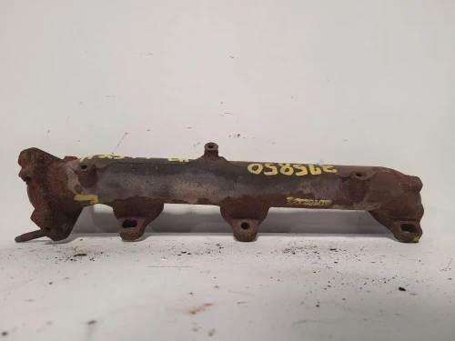 2002 Oldsmobile Silhouette 3.1L Left Front Used Exhaust Manifold